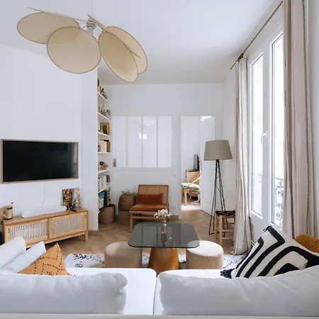 Gorgeous Modern 1bd Oberkampf! * Paris